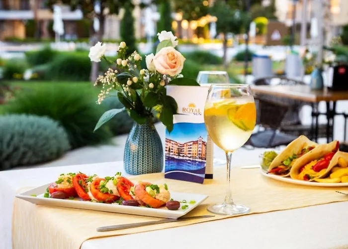 Royal Sun Complex Aparthotel 3*