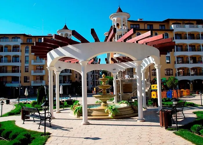 Royal Sun Complex Aparthotel 3*