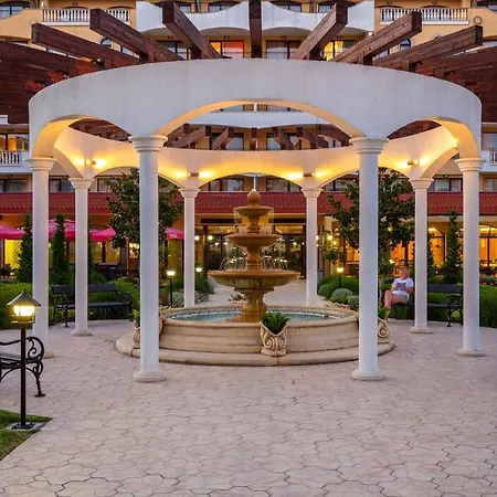 Hotel apartamentowy Royal Sun Complex 3*