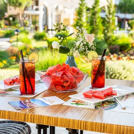 Royal Sun Complex Apartahotel