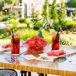 Royal Sun Complex Lejlighedshotel