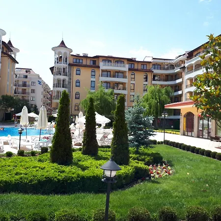 Royal Sun Complex 3* 阳光海滩